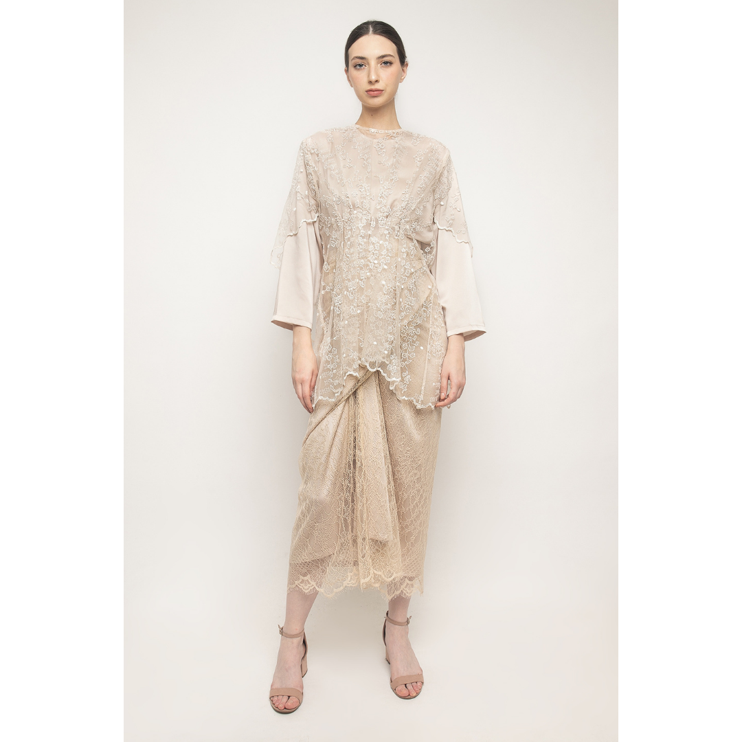 Ella Cape Kebaya Set