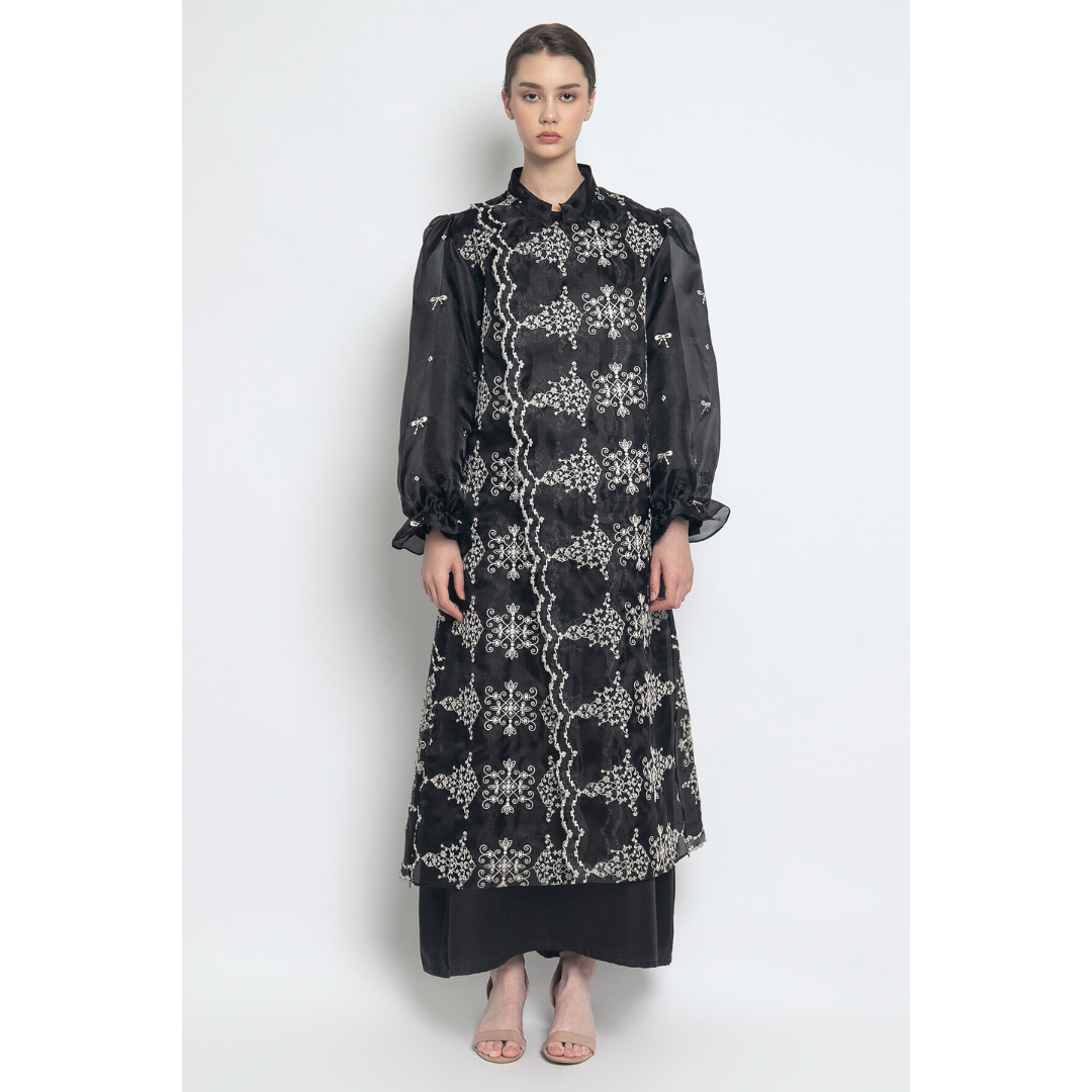 Ishani Asymmmetric Outer