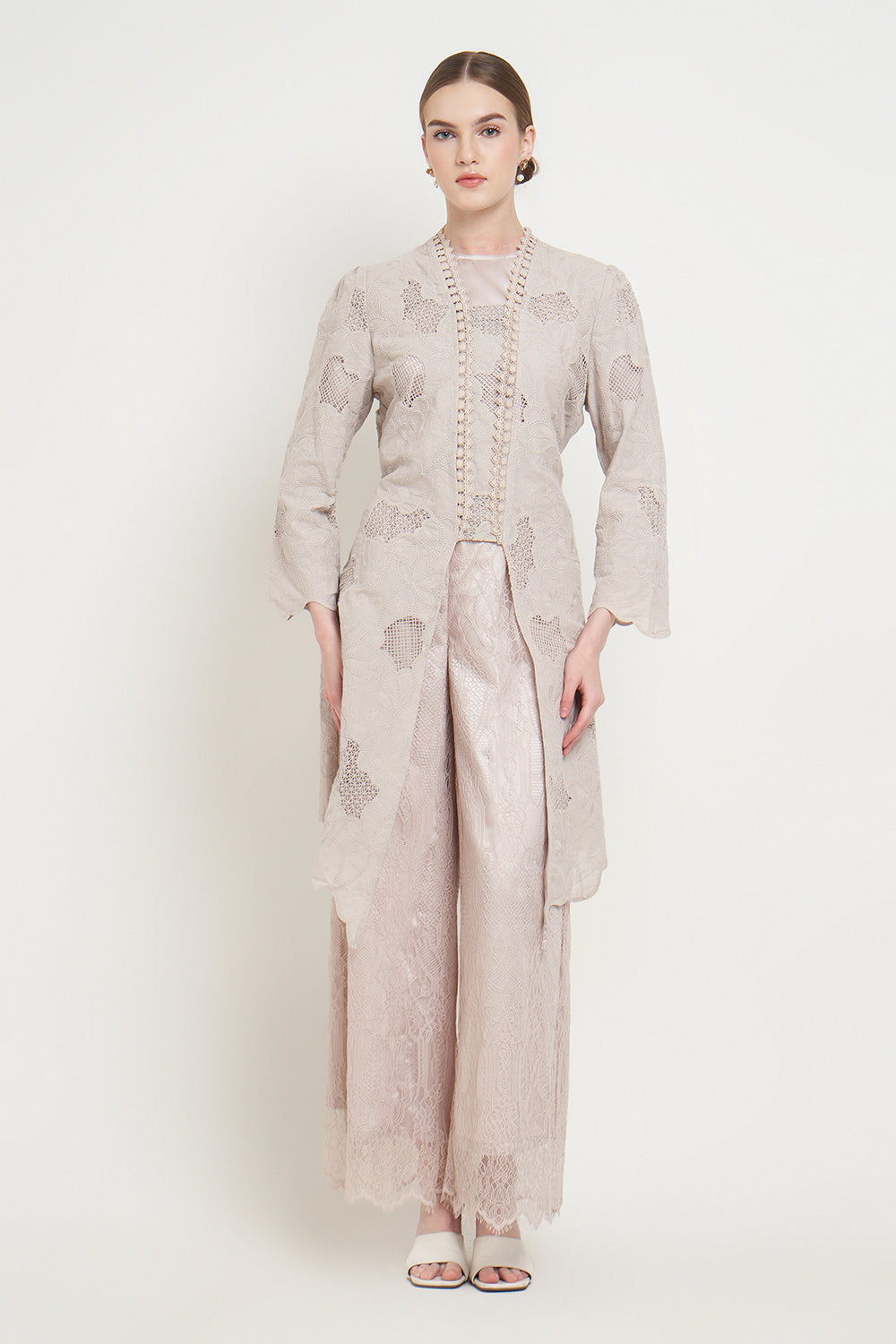 EMBARA - DAHLIA KEBAYA TOP ---- baju lebaran / kebaya - kondangan / wisuda / modern / lamaran